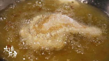 炸鸡一口一个韩国,炸鸡一口一个带酱料韩国版