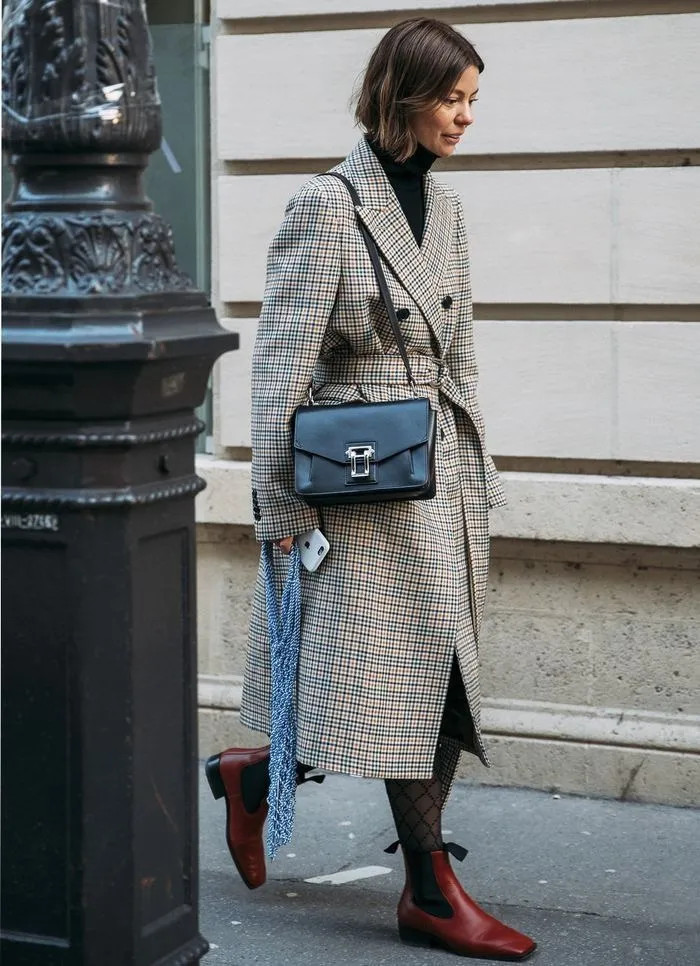 小个子女生穿短靴选择几个孔的,小个子高筒靴时尚百搭显腿瘦