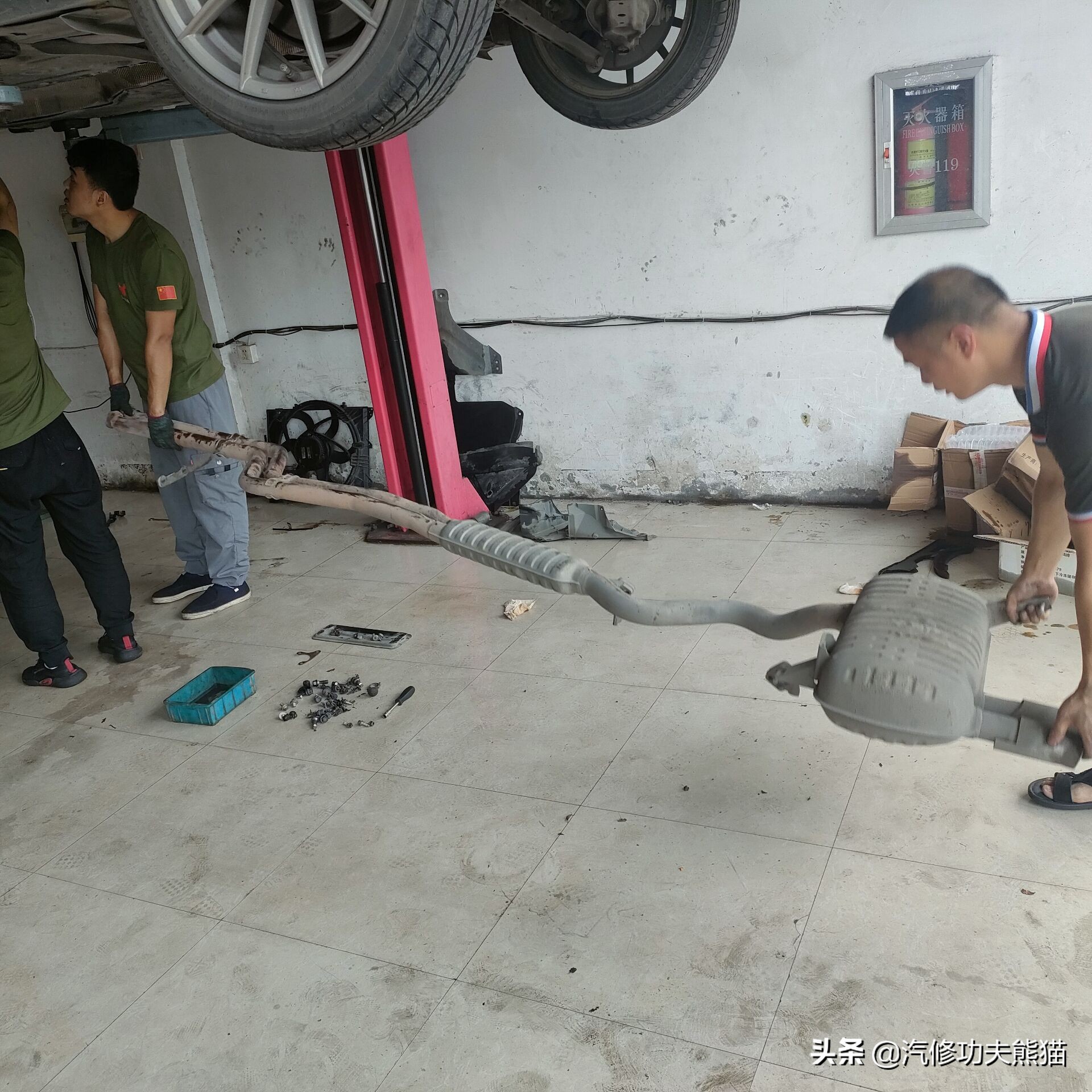 e90宝马325i容易烧机油,宝马e90325i烧机油能修好吗