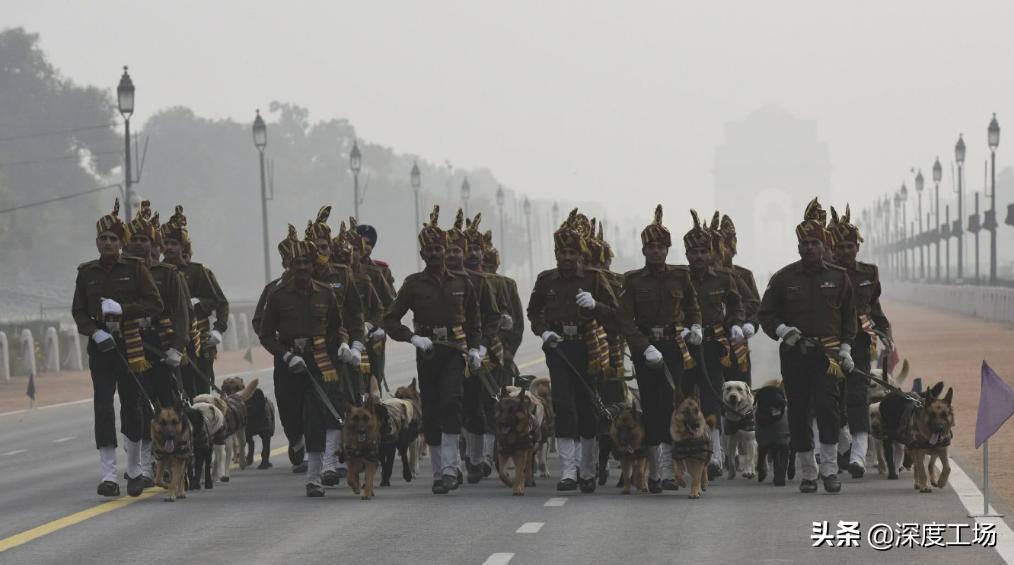 在巴铁眼中中国军事实力排几,巴基斯坦眼中的中国强大吗