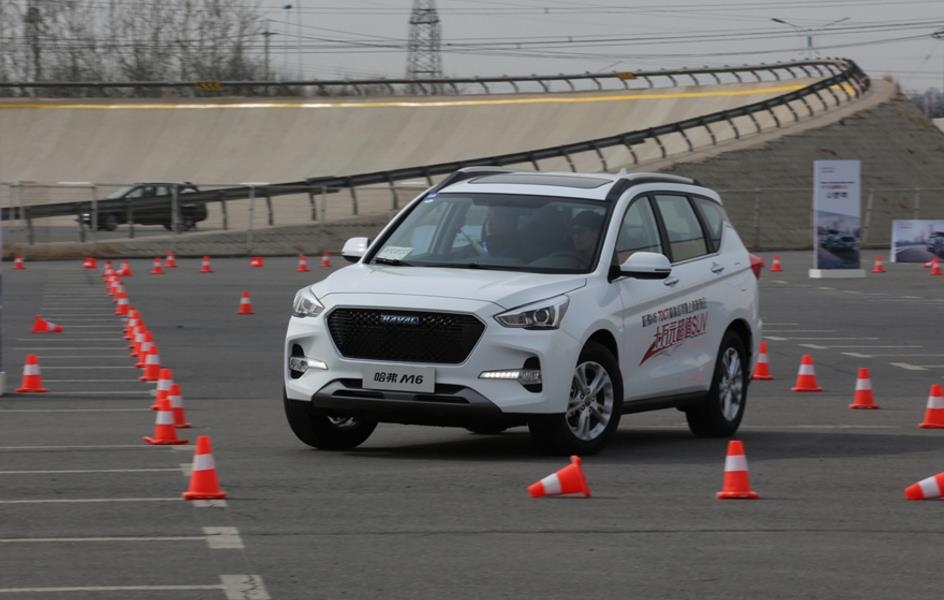 哈弗M6伏兵突起，长城M系迎来生猛黑马