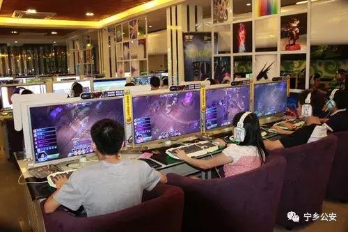 办信用卡利弊得失,办信用卡有前途吗