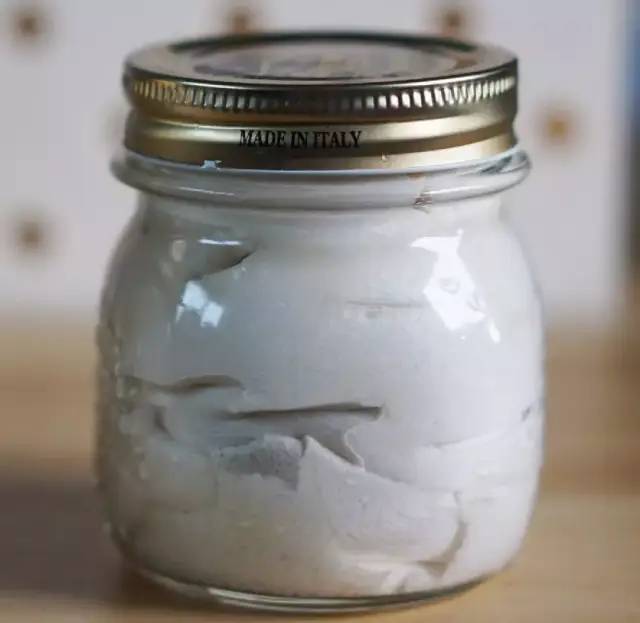 网上卖的乳胶床垫是真是假,乳胶床垫和席梦思床区别