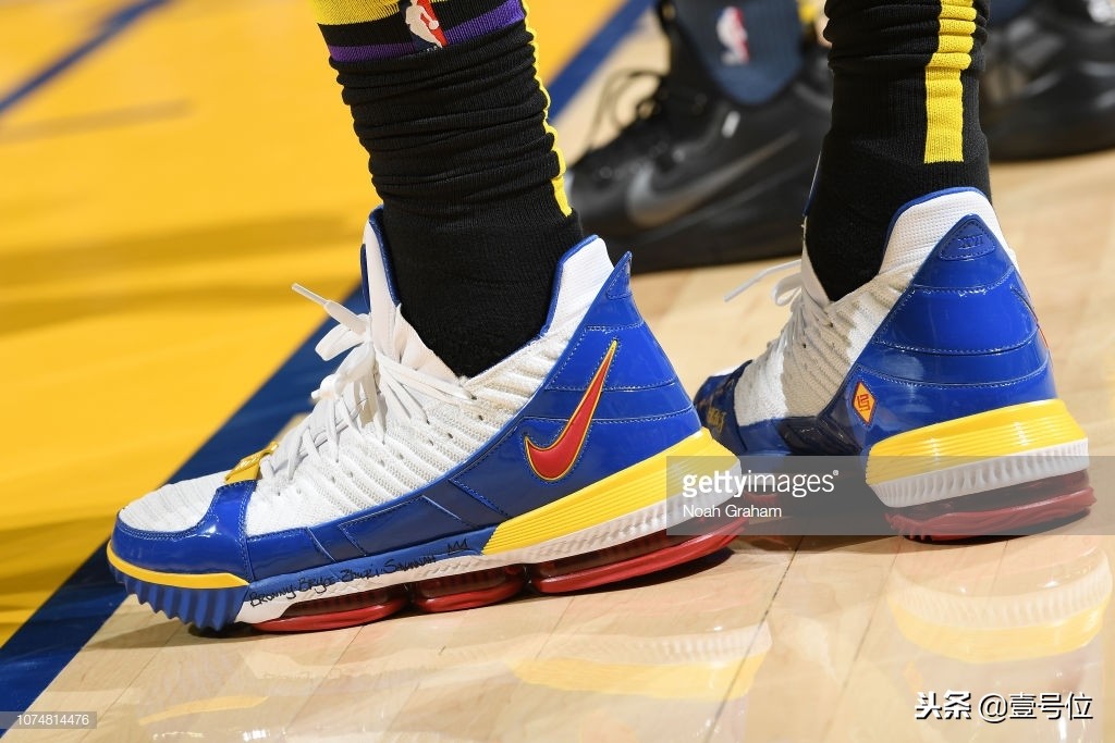 圣诞大战前十名球鞋,圣诞节配色球鞋大盘点2023