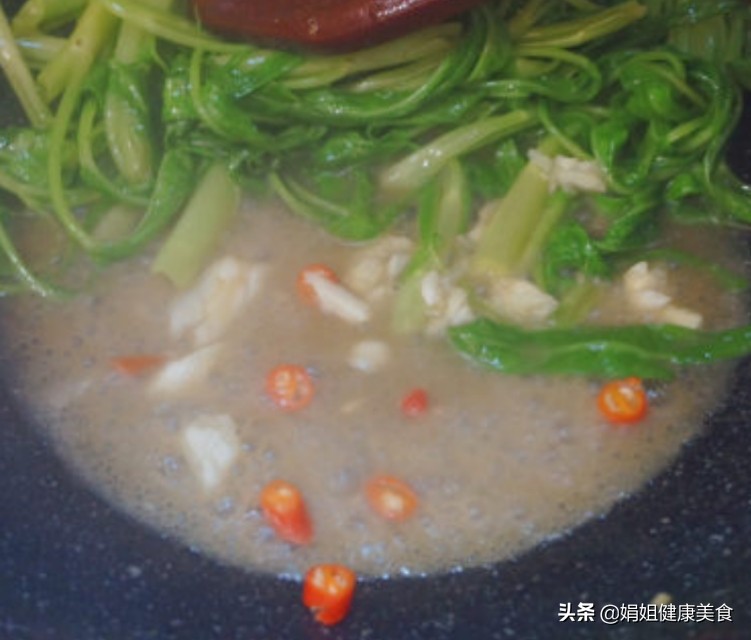 炒空心菜放腐乳是哪个地方的做法,腐乳空心菜做法还挺简单的