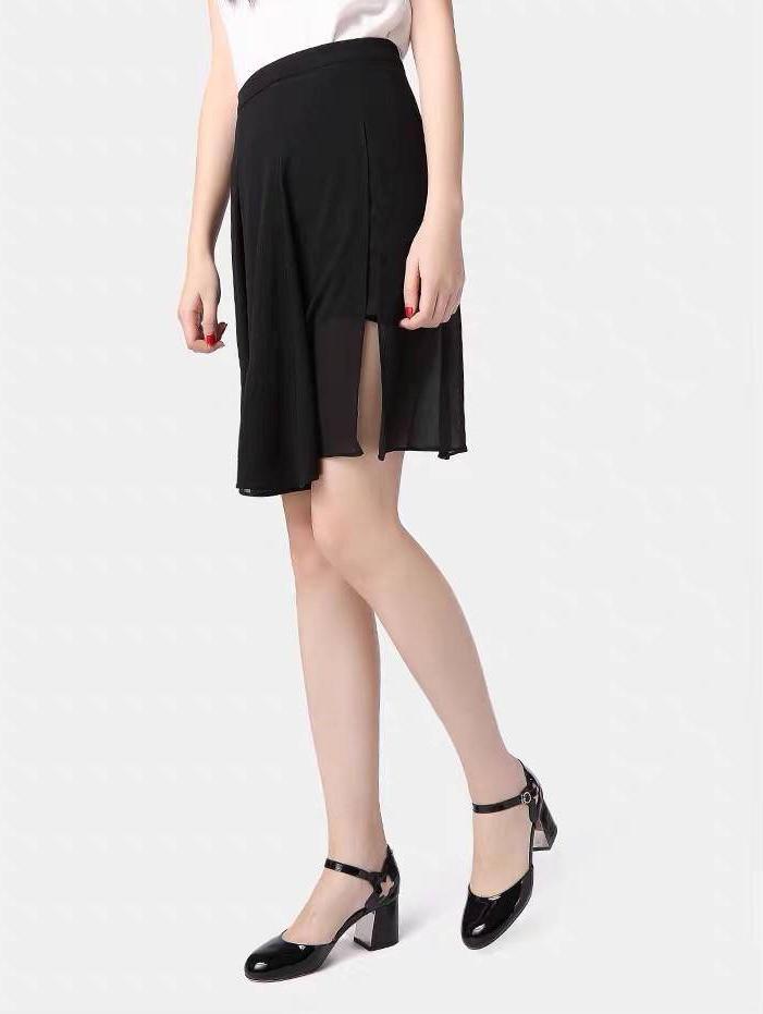 圆头港风休闲皮鞋百搭,圆头小皮鞋英伦风穿搭