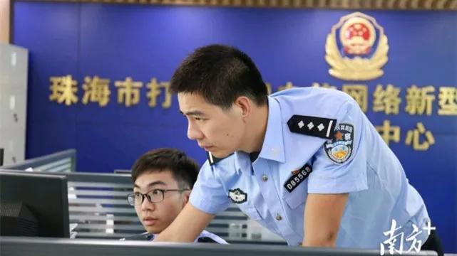 男子醉驾被查妻子当场崩溃后续,男子酒驾被查妻子赶到