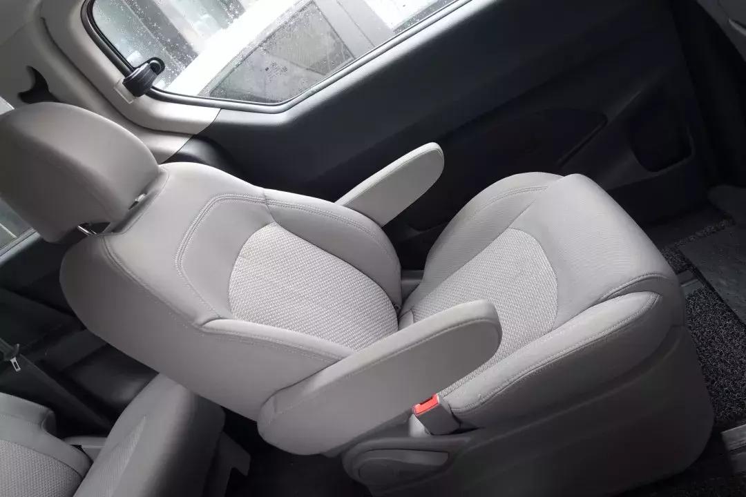 大通g10都有哪些小毛病 (大通g10耐用性如何)