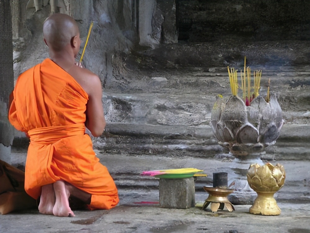 假货都卖给了贪便宜的人,卖假货一个亿