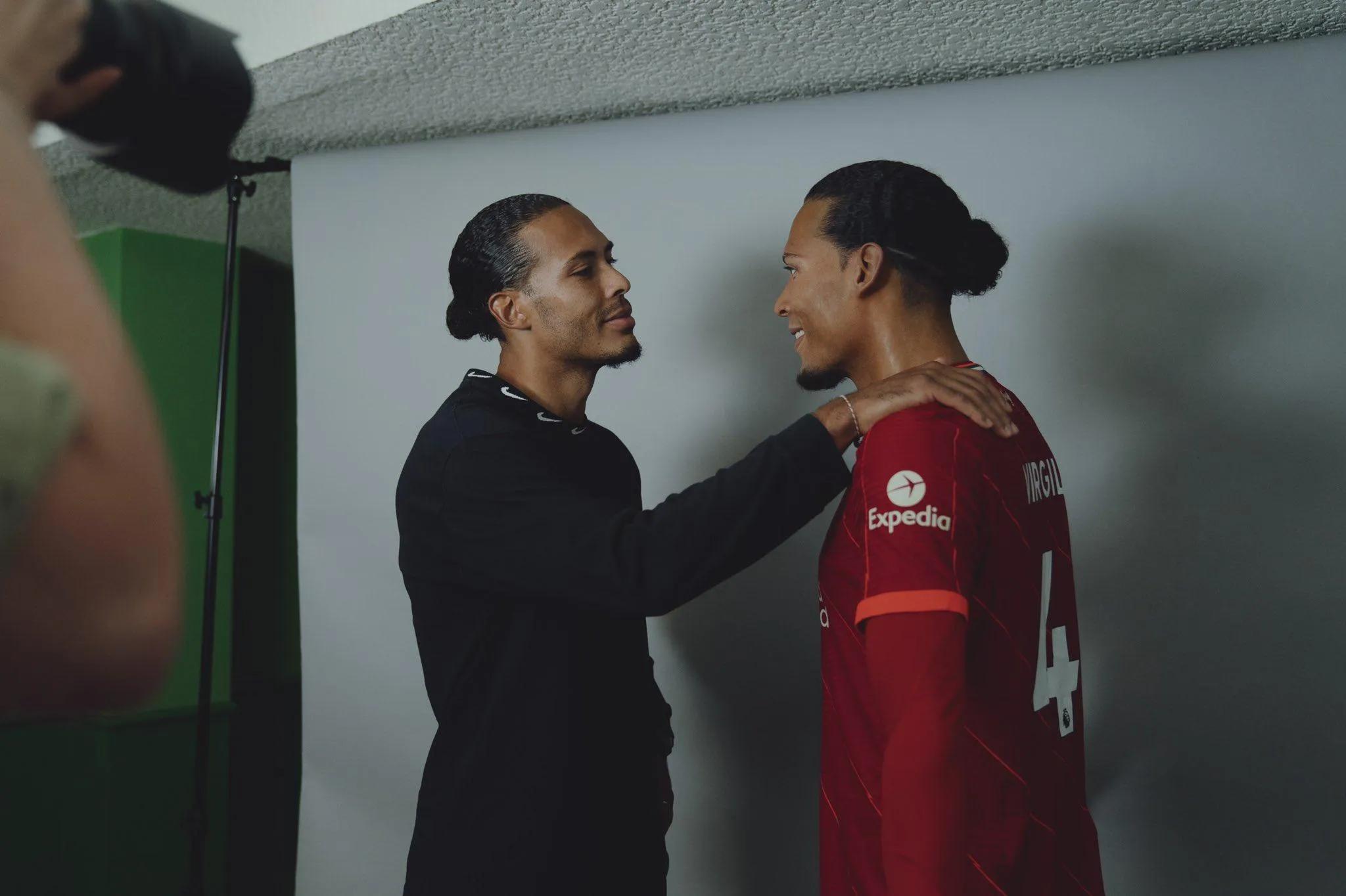 足球大盘点巴萨最强阵容,足坛历史上最贵的十位球员