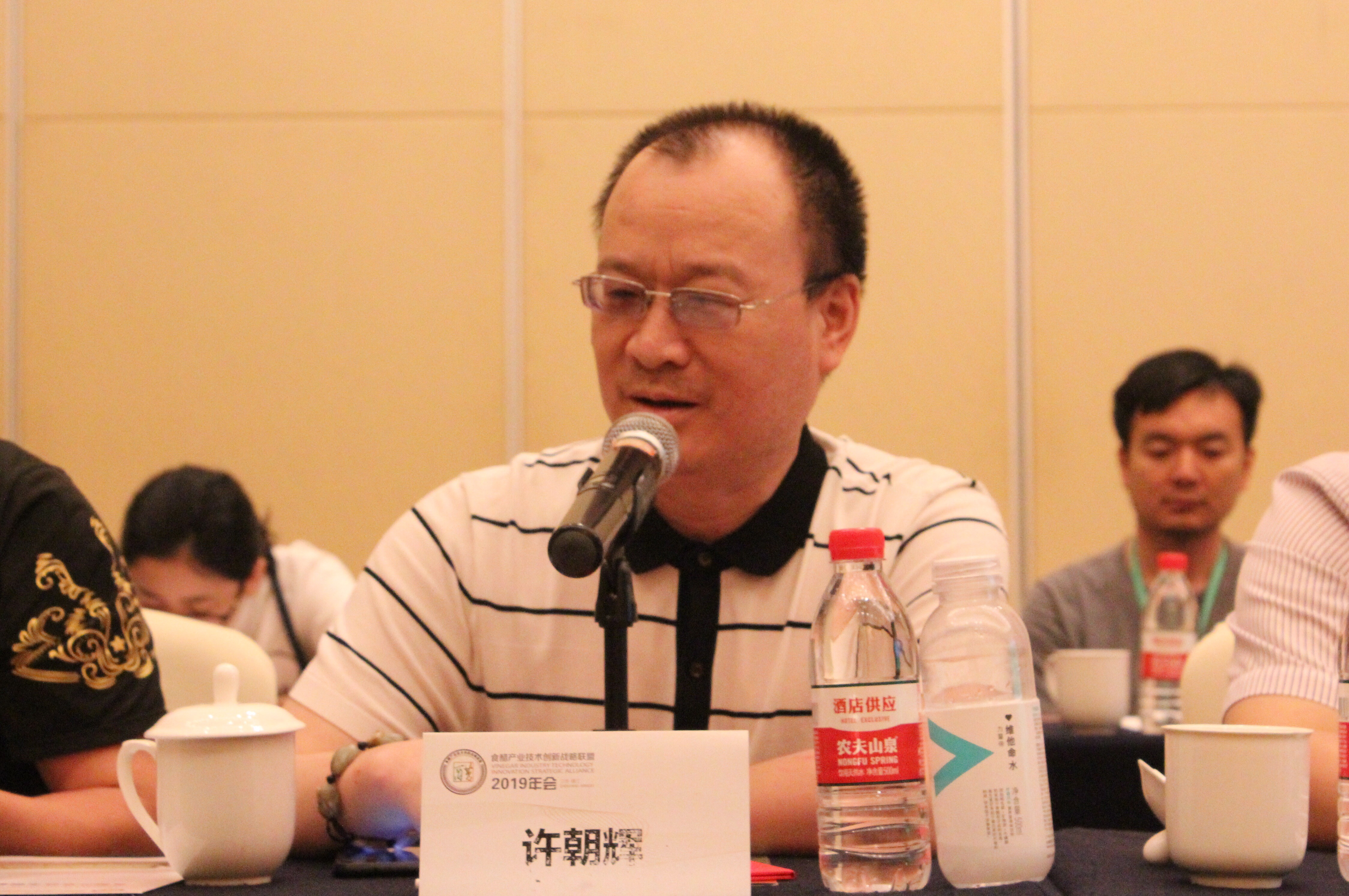 液态发酵醋的生产工艺流程,果醋液态法生产工艺流程