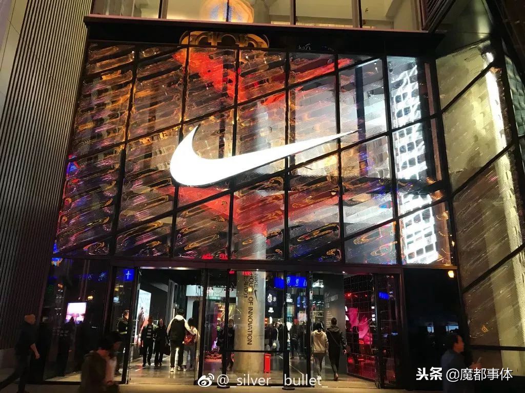 上海天安千树网红打卡点,上海打卡必去的地方排名