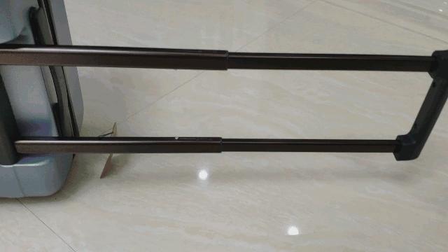 90分七道杠旅行箱体验：商旅两用，推拉更轻松