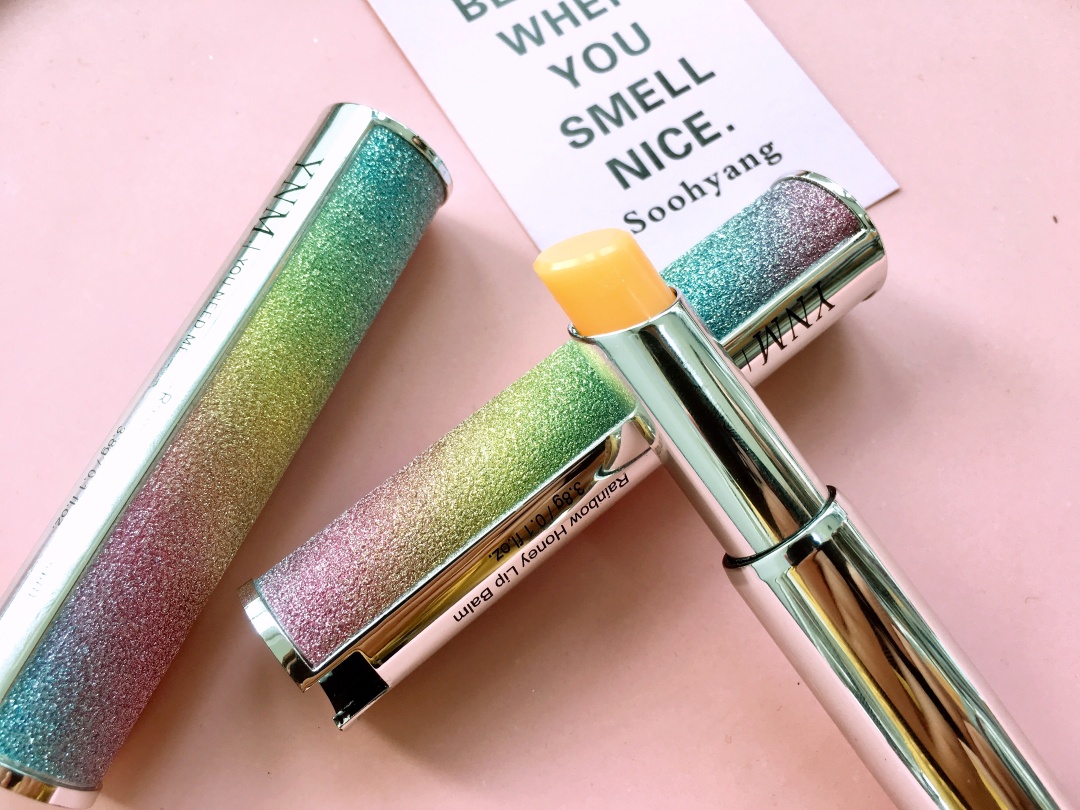 dior变色唇膏老款和新款 (黑皮dior变色润唇膏)