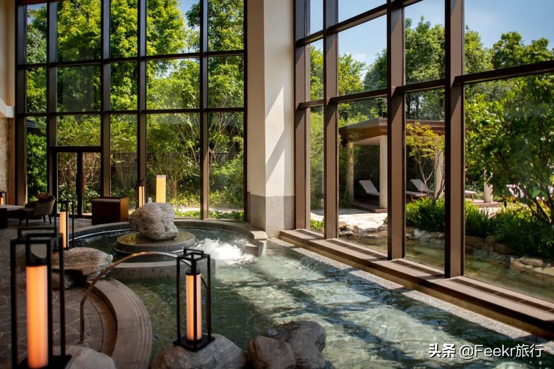 私藏菲律宾同款空中佛手，落胃美食从早吃到晚，这座广东小城该火