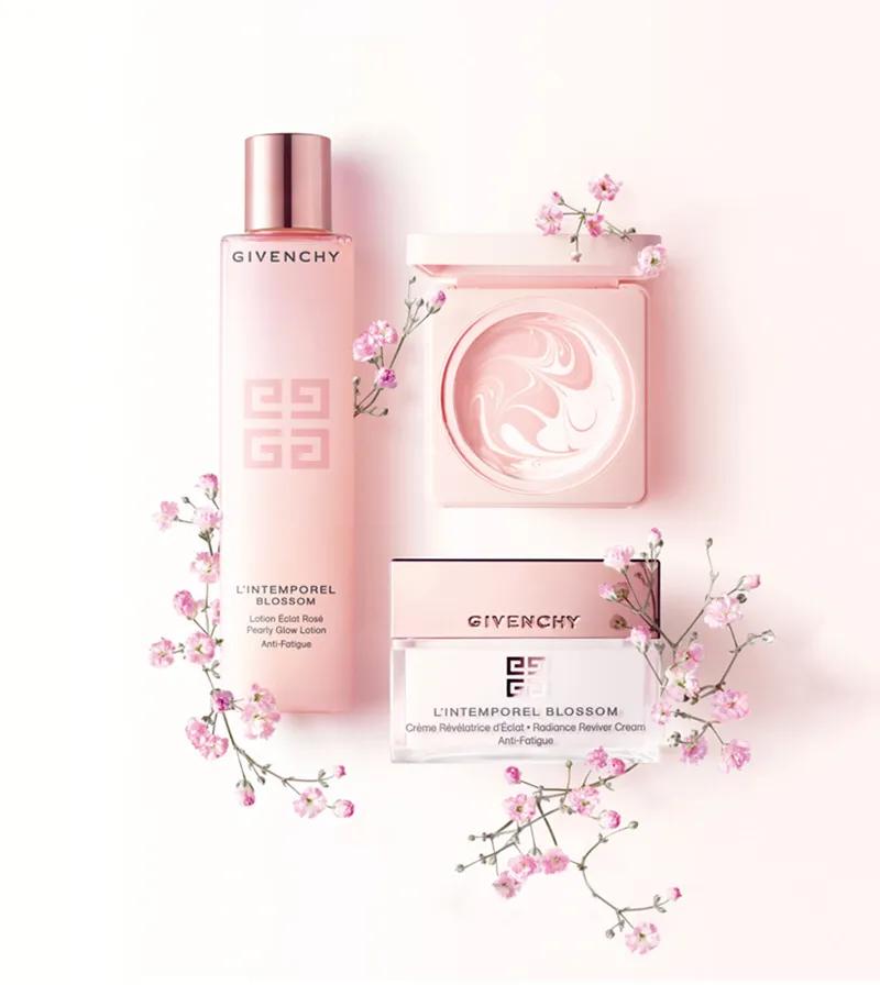 如果看不到樱花盛开，就用这些单品互赠一整个春天