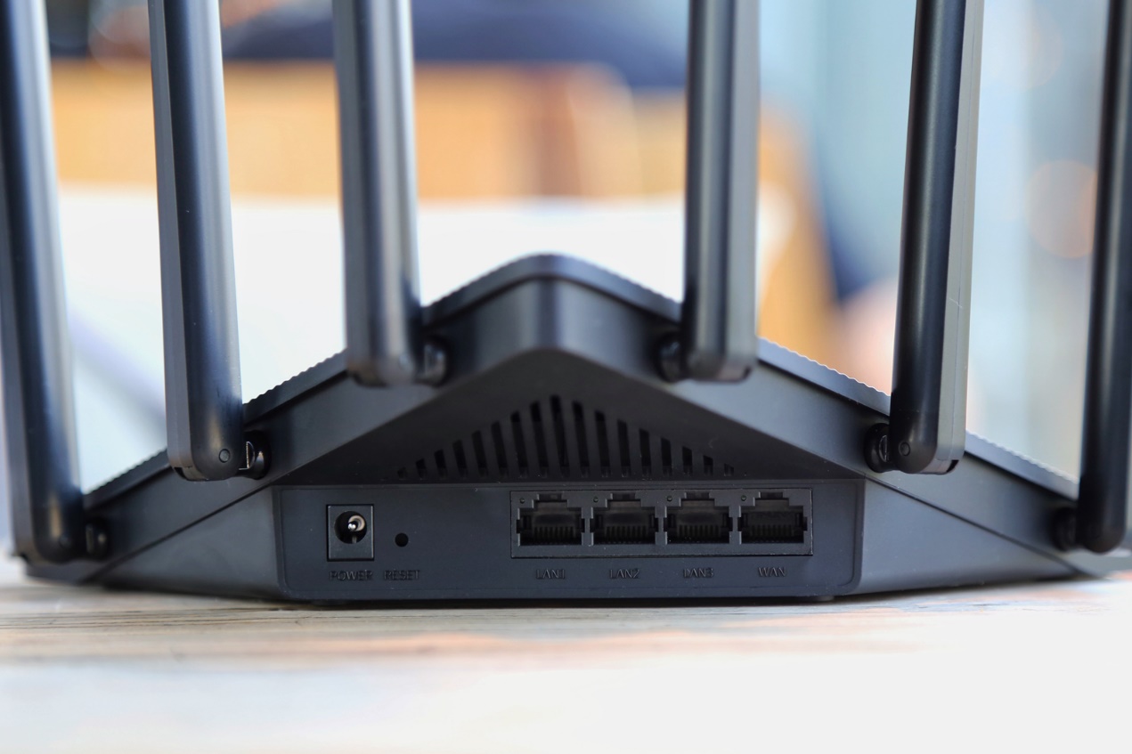 tp-linkax3200千兆无线路由器评测,小米路由器4a千兆版和tp1900对比