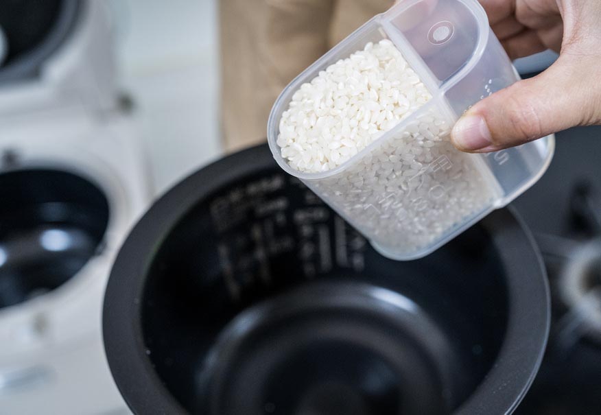 电饭煲煮出米饭测评,日本电饭煲使用方法熬粥