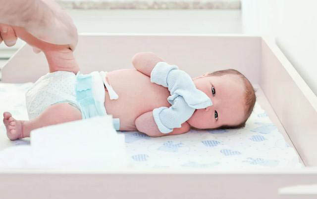 宝宝侧睡防漏尿尿不湿,宝宝尿侧漏