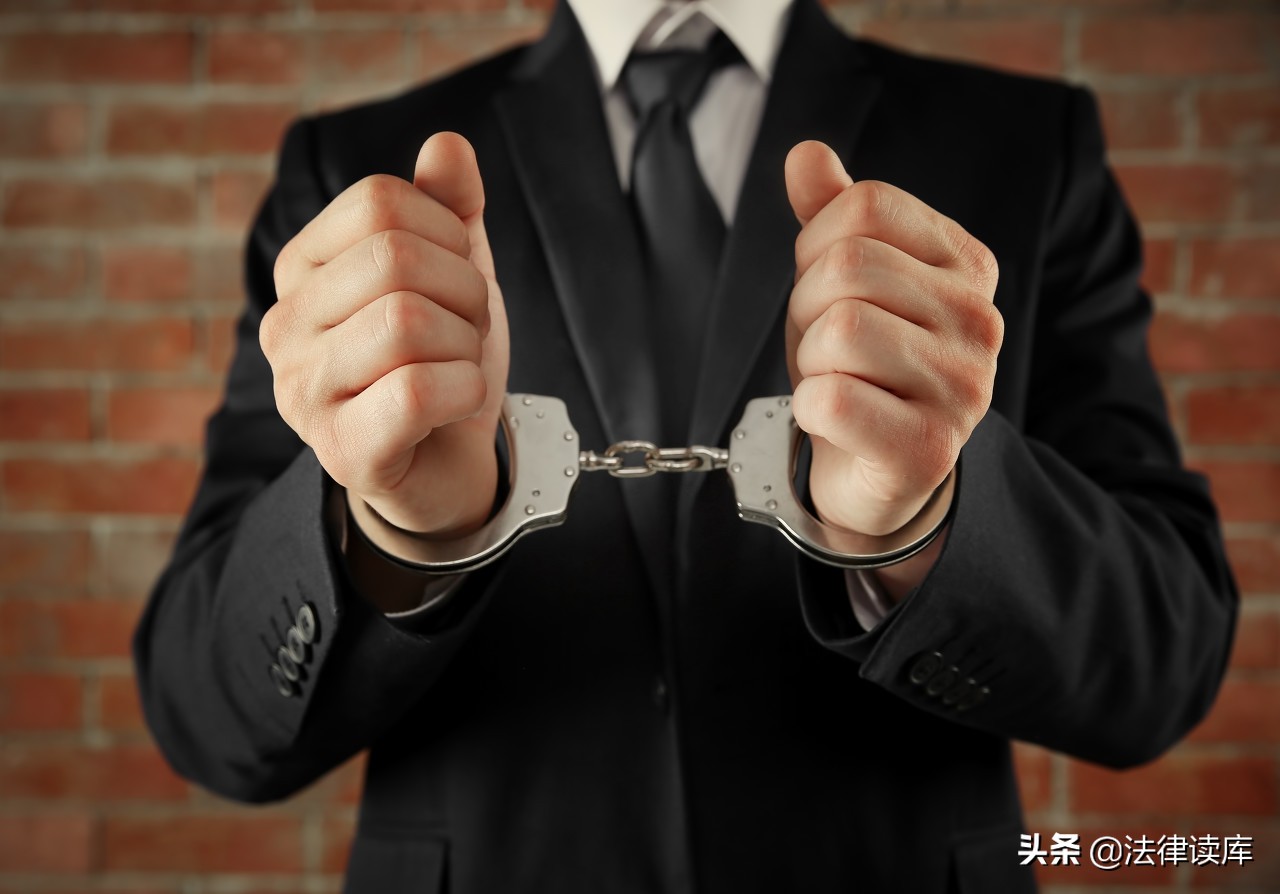 猥亵行为量刑标准,猥亵罪包括哪些行为表现