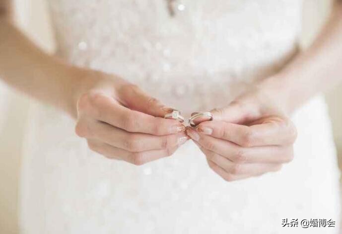 婚礼流程婚庆用品清单 (婚礼用品清单都有哪些东西)