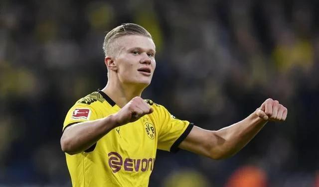 莱万世界最佳球员,排名第一莱万