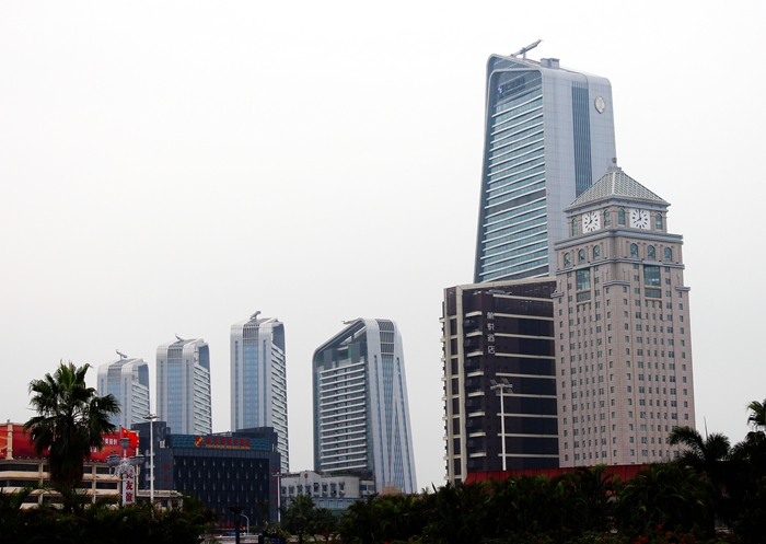 与意大利商人讨价旅游购物欧洲与亚洲国家不同的经营价值观