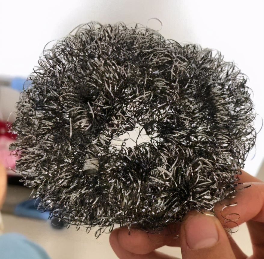 20岁小伙脚臭,25岁帅哥脚臭怎么办