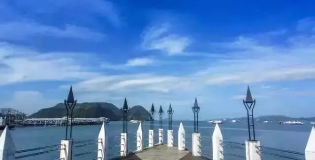 马来西亚吉隆坡和兰卡威哪个好玩,马来西亚云顶兰卡威值得去的景点