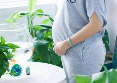 预产期快到的孕妇注意事项,预产期临近的孕妇外出注意事项