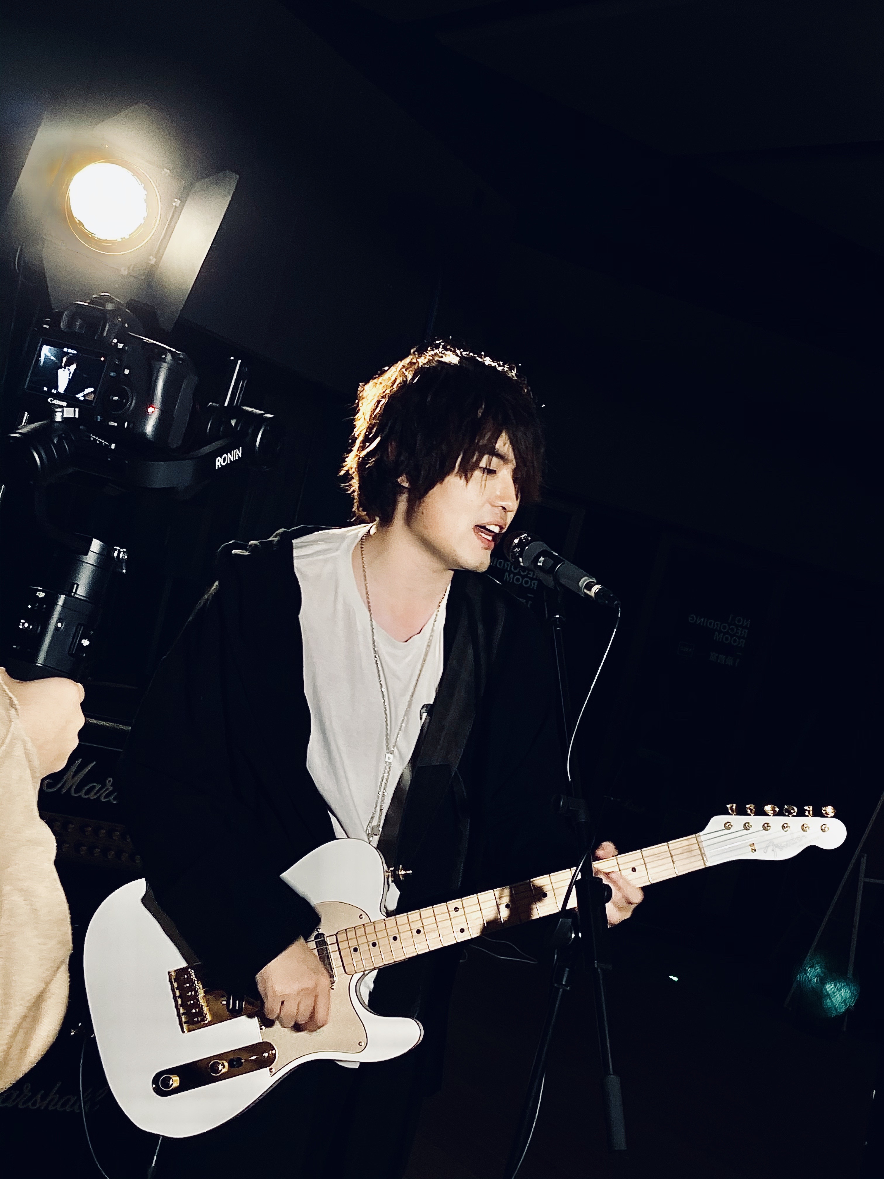 热血宝藏乐队唱歌,白鲨jaws乐队成名曲