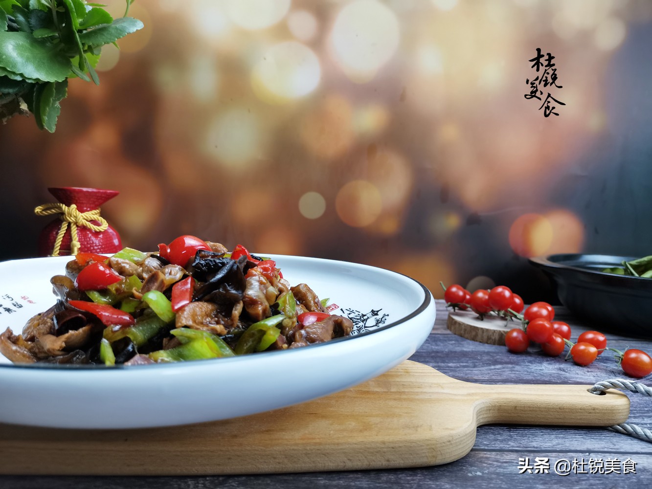 鸡胗怎样做才又脆又嫩还没有腥味,炒出来的鸡胗为什么是苦的