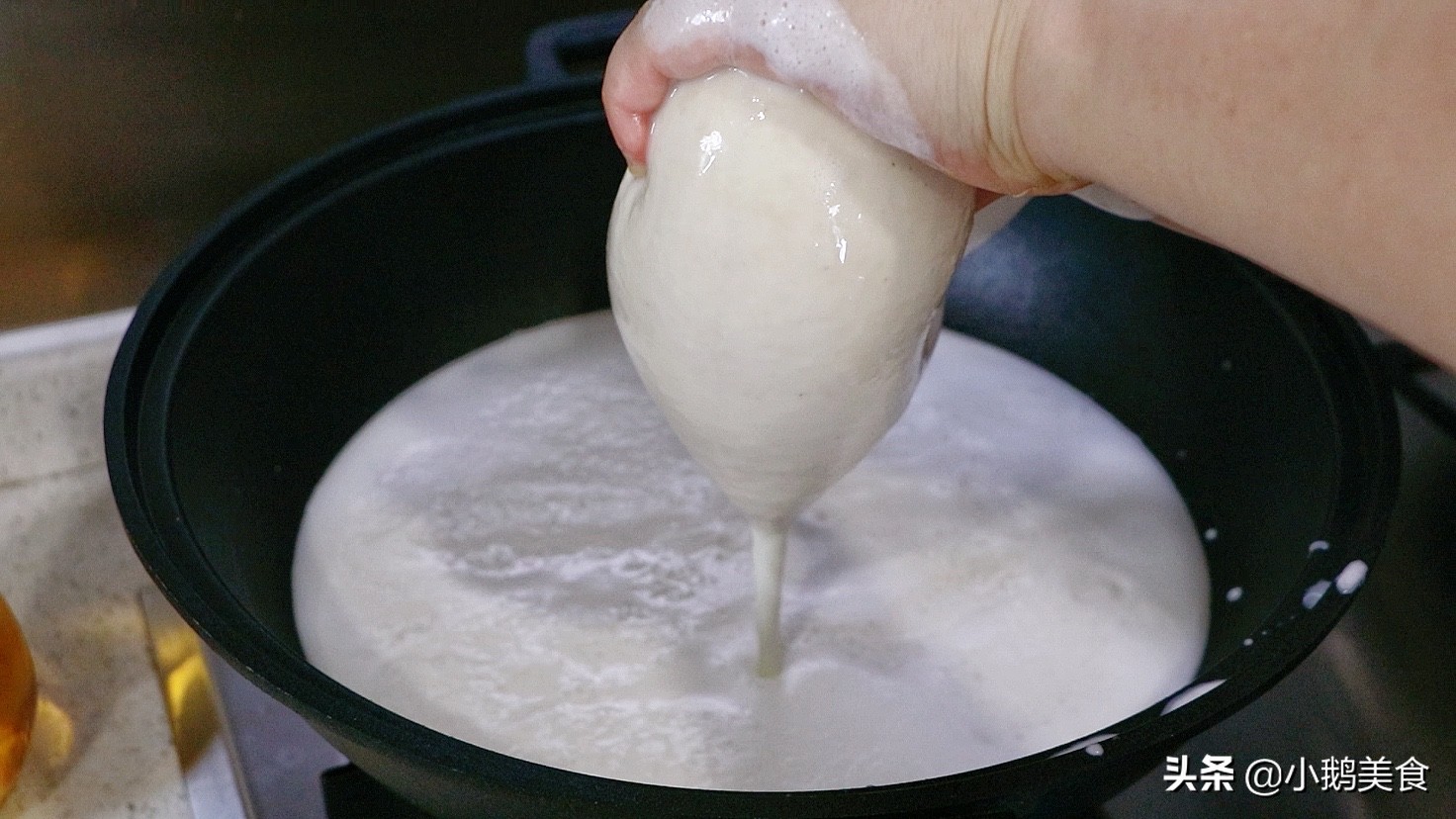 黄豆自制冰豆花,夏天冷饮黄豆汤的制作方法