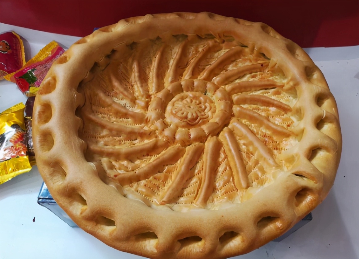 长寿的新疆人喜欢吃什么,中国新疆最长寿老人有何生活特点