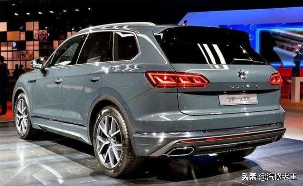 17年大众途锐和14年宝马x5哪个好,2022大众途锐豪华版图片