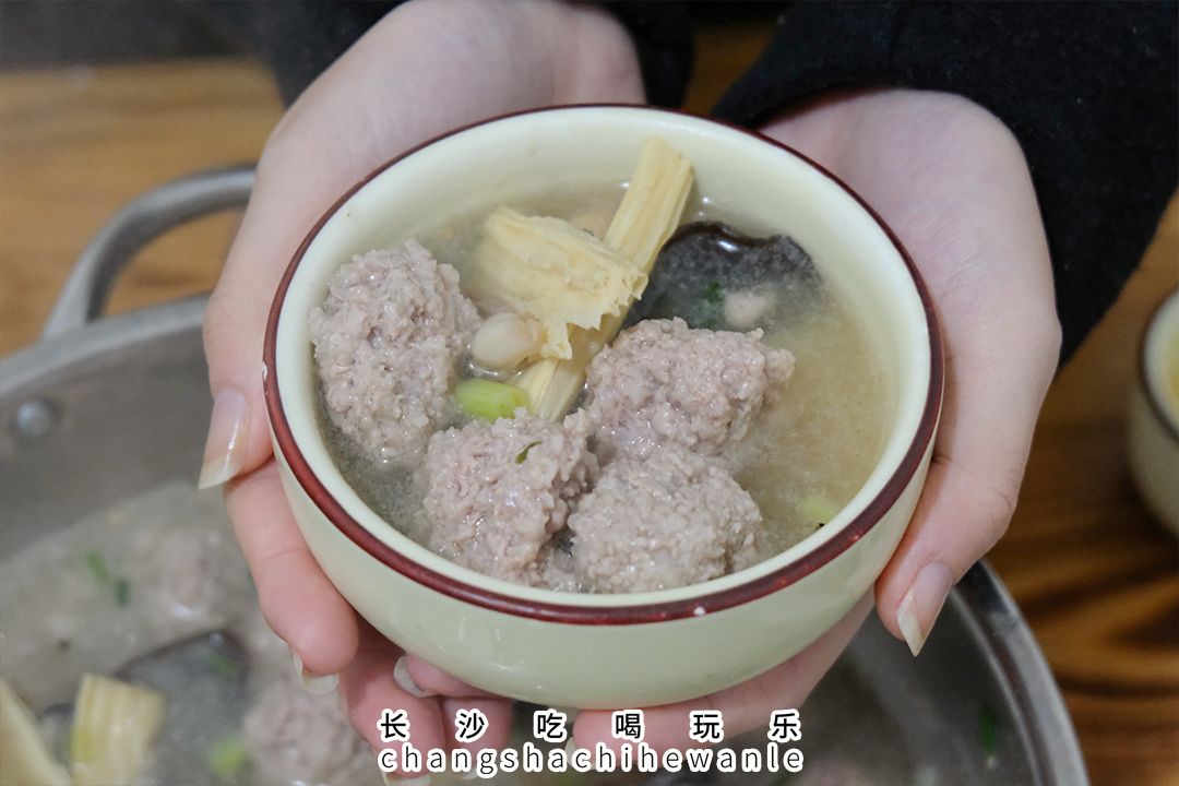 德雅路特色美食,德雅路上有什么好吃的