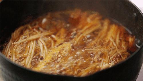 吃完金针菇第二天原封不动排出体外？那还有必要吃吗？