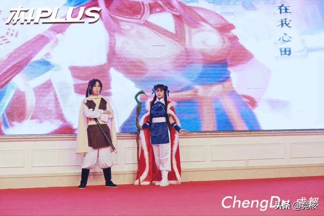 腾讯进军手游的第一款游戏是什么,腾讯游戏推荐手游已上线