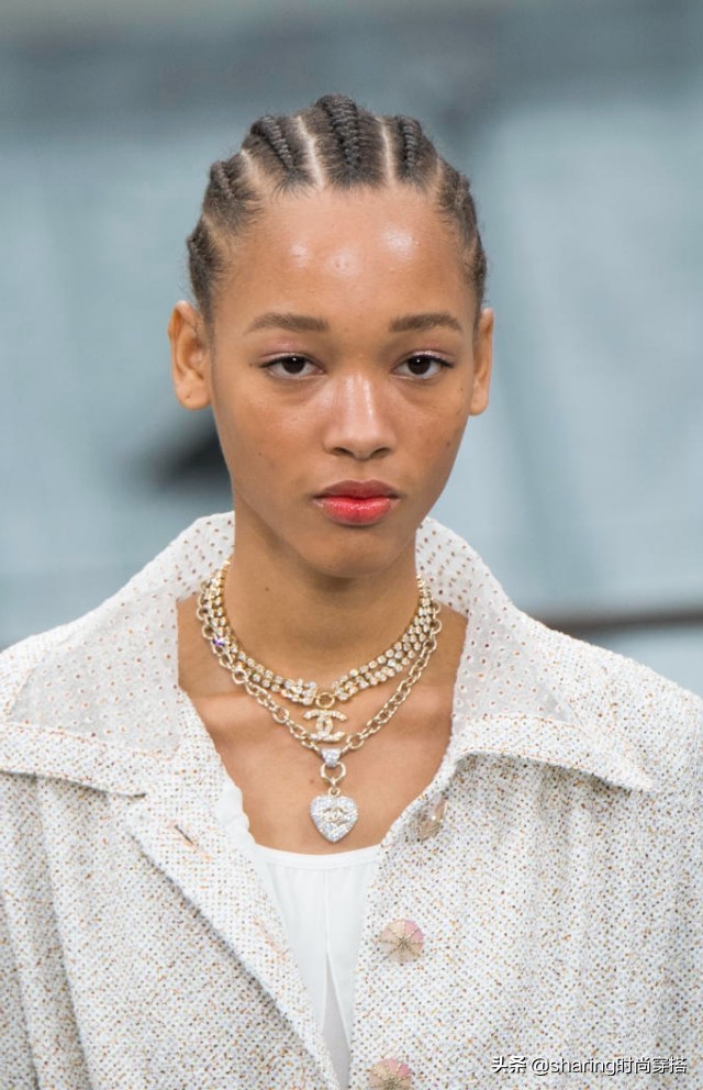 2020香奈儿秋冬发布会,chanel香奈儿早春走秀新款