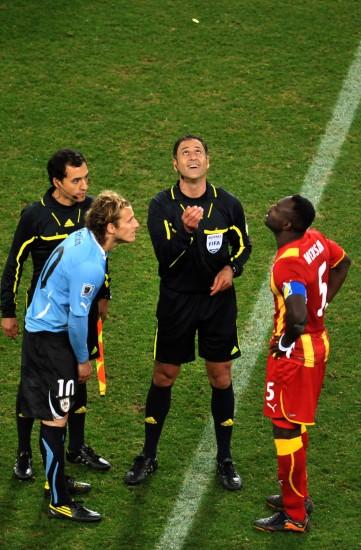 足球冷知识挑边也有大讲究,足球挑边