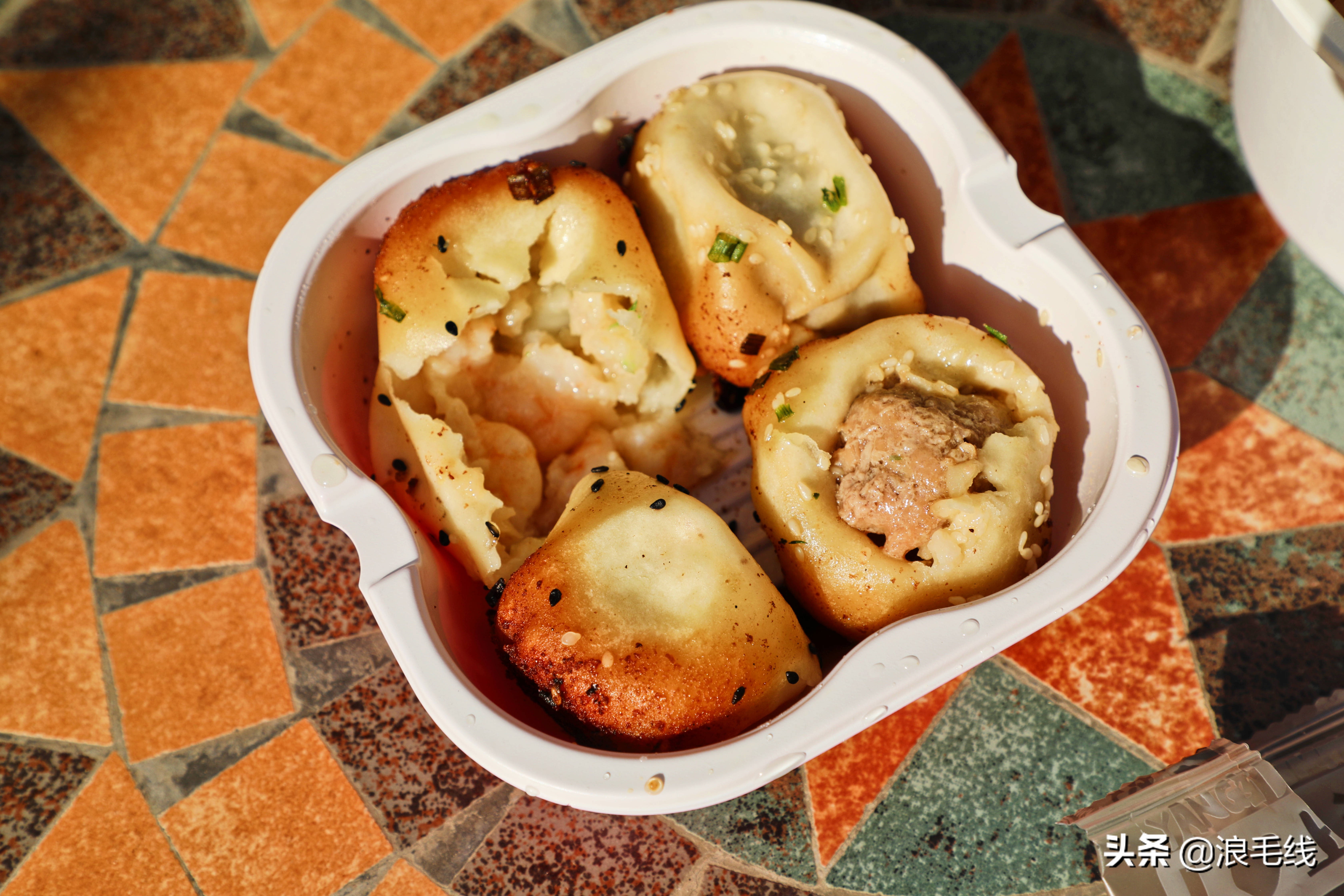 夫妻云南旅游民宿,上海夫妻昆明旅游住民宿