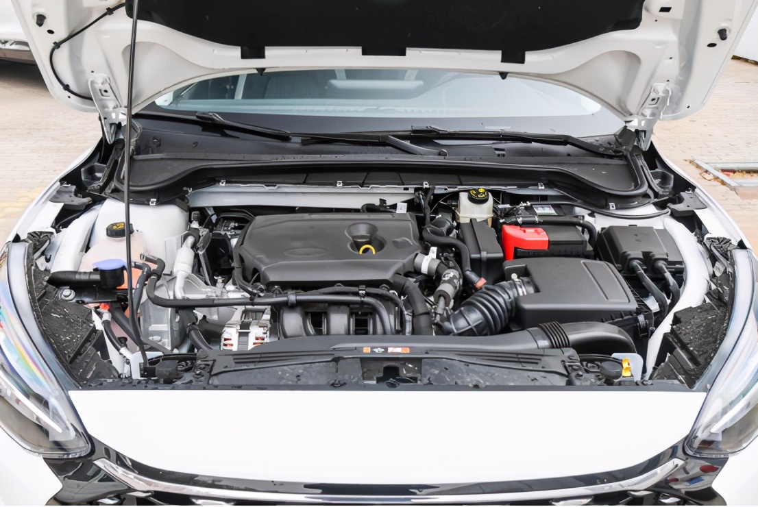 10多万带有bo音响的车,轩逸和福克斯哪个更值得入手