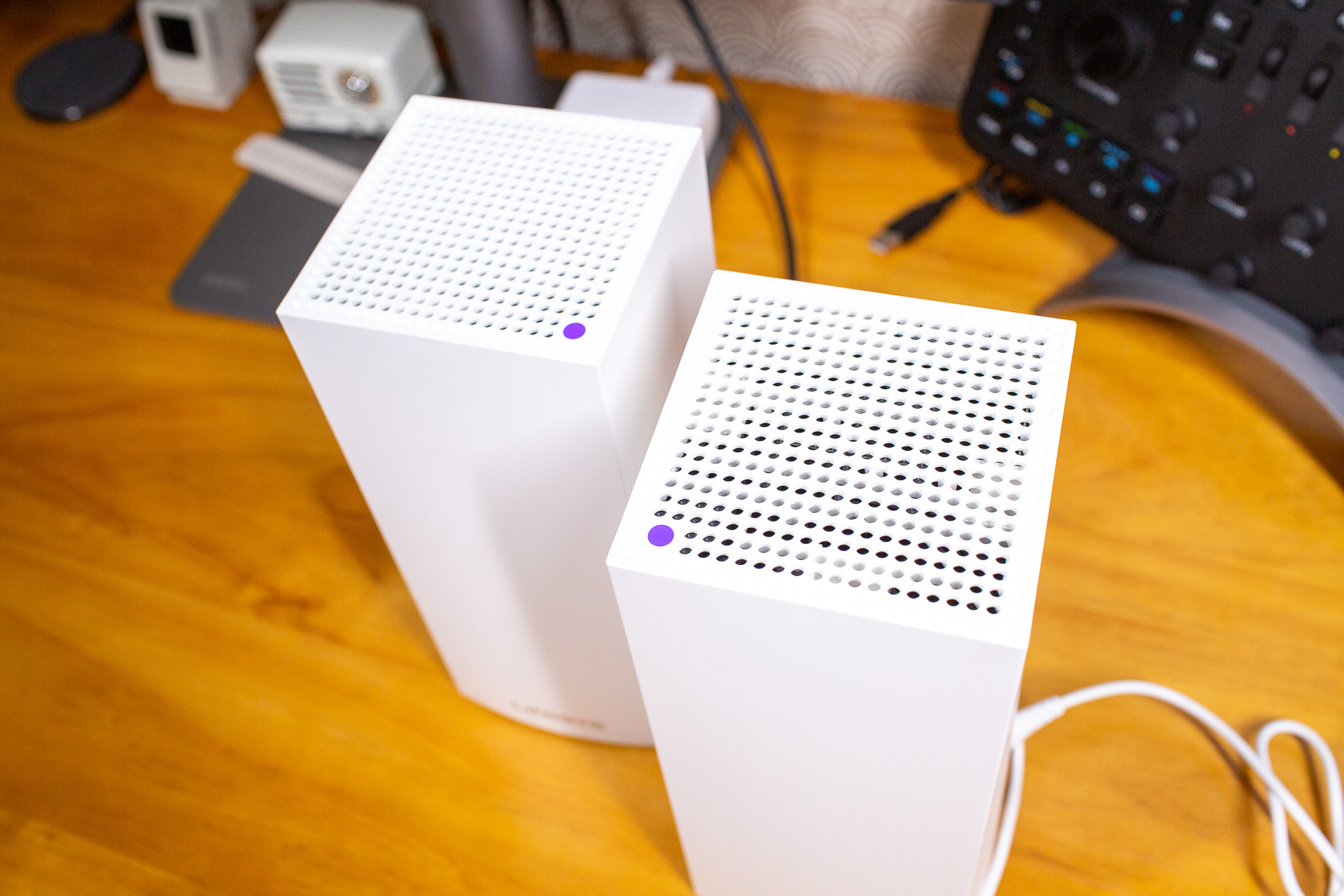 性能最好的软路由器,领势和网件mesh三频路由器哪个好