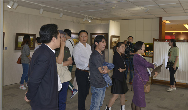 油画个展,刘亚明肖像油画个展在京举行