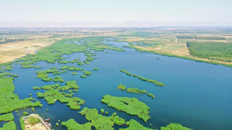 美不美，先看水！走进纳林湖，看巴彦淖尔水美