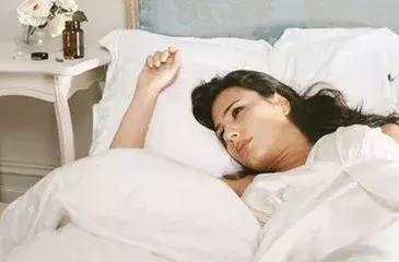 怀孕哪些症状容易流产,怀孕中哪些症状需要就医