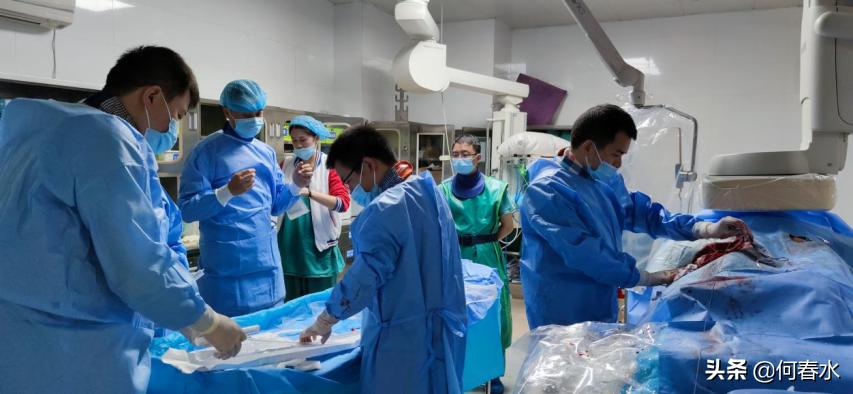 腹主动脉血管瘤需重视早期干预,医院成功救治主动脉夹层患者