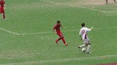 【足球迷之GIF】高球倒下了，国足再也起不来:盘点一波操作零杠五