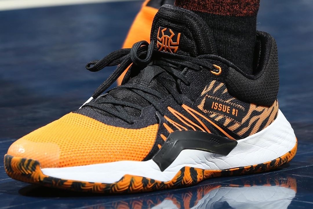 球鞋上脚集锦：假球！黑哨！利指导气到爆