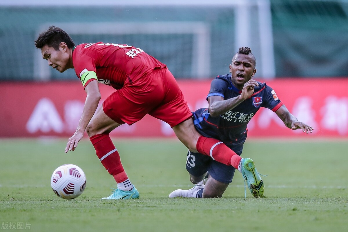 卡兰加破门河南建业扳回一城,哈维尔指导建业对国安取胜